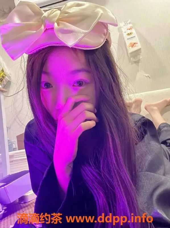 长沙楼凤-开福区可可，20岁163cm，48kg，36B，温柔体贴