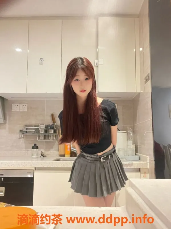 东莞楼凤资源信息,东莞小萱萱，颜值高服务佳，五星推荐！