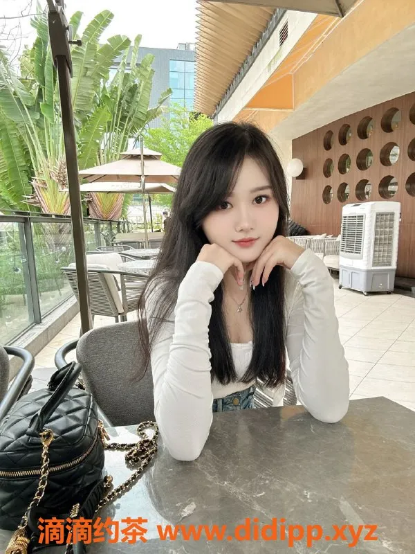 深圳楼凤-南山小雨，课费1000，服务优质