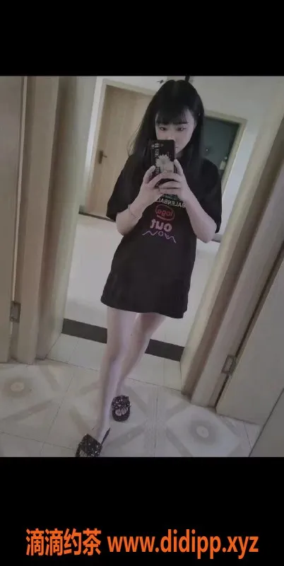 北京楼凤-丰台花花，160cm，51斤，百元档服务