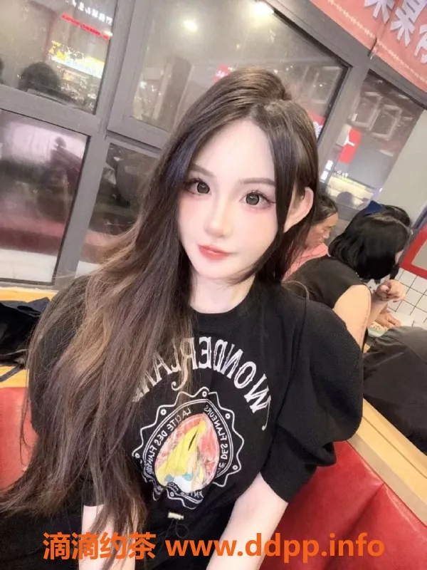 成都楼凤-锦江区千美，22岁大长腿女友感服务