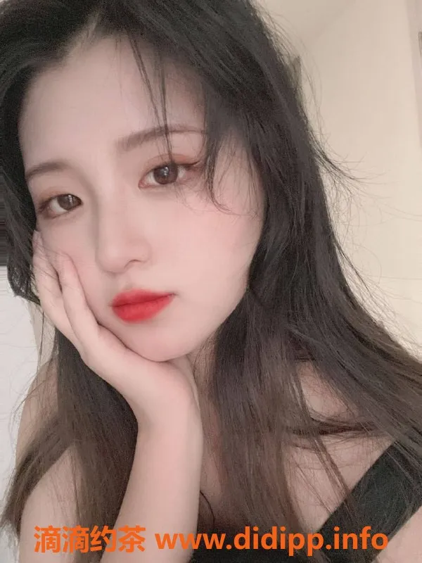 成都楼凤-成都苍井盖，萝莉学妹等你来约