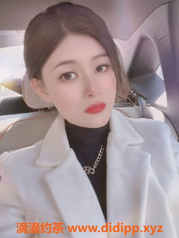 长沙楼凤资源信息,乐乐：雨花区24岁女孩，身高172，49kg，只需600p