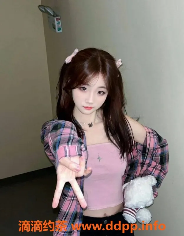 广州楼凤资源信息,天河嫩妹晴儿，500元热情服务等你来约！