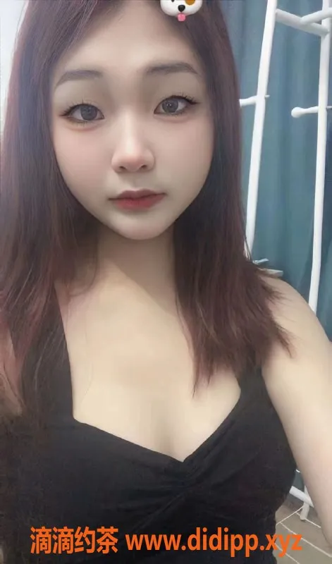 上海楼凤-长宁高美伶桂桂：180cm D胸，超热情服务！