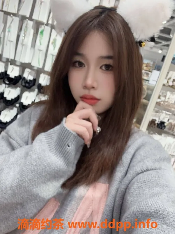 深圳楼凤-宝安天后，口爆丶69等多种服务，700元起