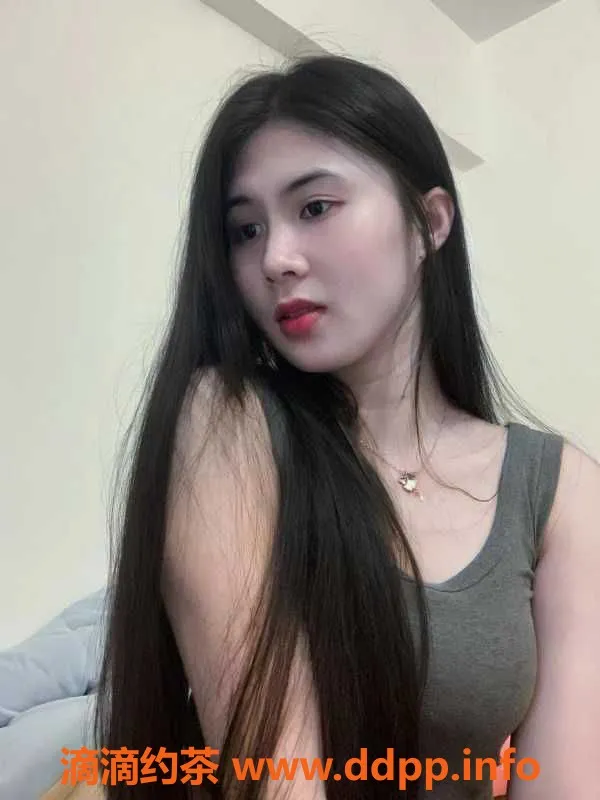 广州楼凤-广州白云新下海老师小麻雀，24岁可爱美女