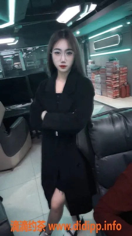 东莞楼凤-大朗梦梦，服务价P700，PP1400等你体验