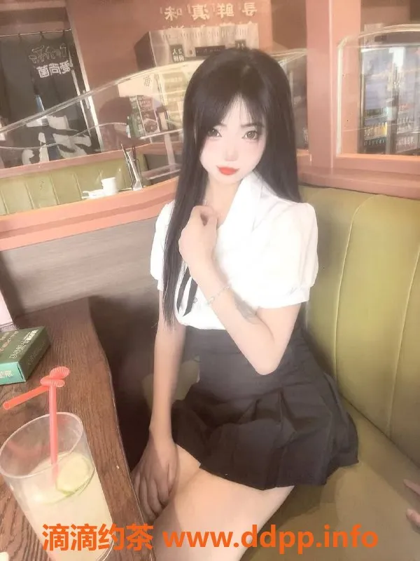 成都楼凤-金牛区18岁玉米，163cm，90斤，可舌吻