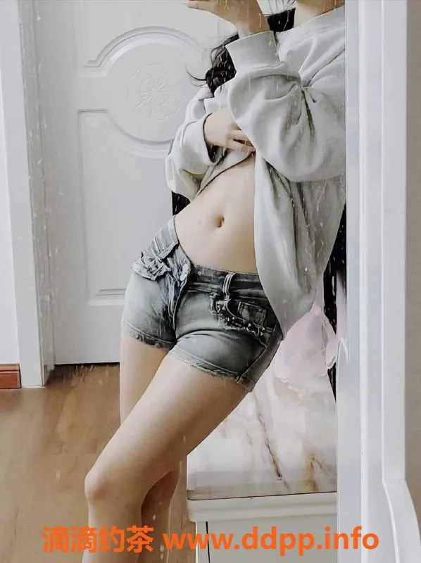 成都楼凤-成都敏敏，171cm大长腿，700元嫩妹体验