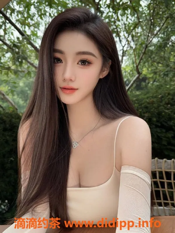 北京楼凤-百子湾嫩妹王意可，内衣批发30元起