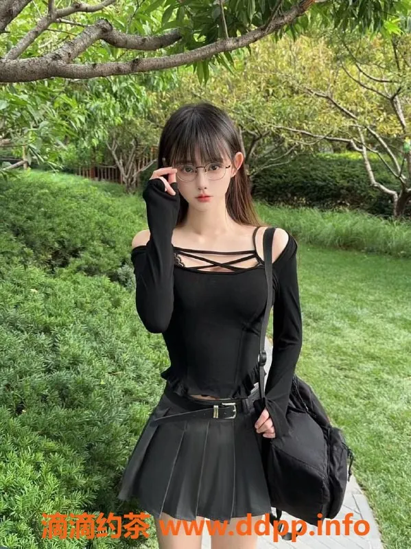 北京上门服务-朝阳三里屯极品白小纯 安安上门服务