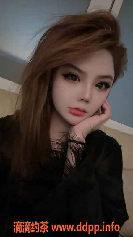 北京楼凤-朝阳乐姐 6张出击 巨乳胸推 服务优质