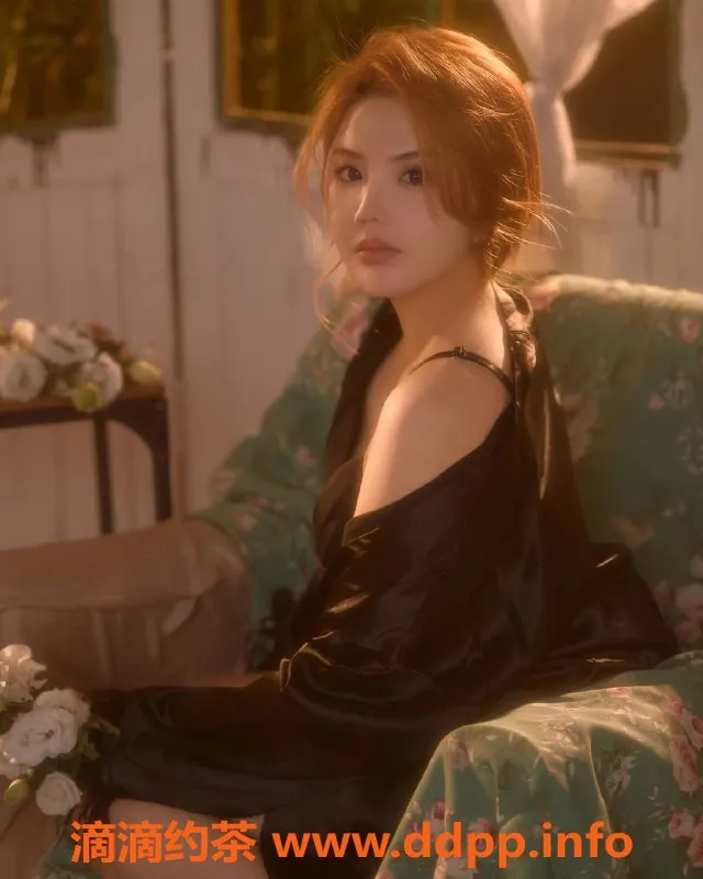 北京楼凤-朝阳乐姐 6张出击 巨乳胸推 服务优质