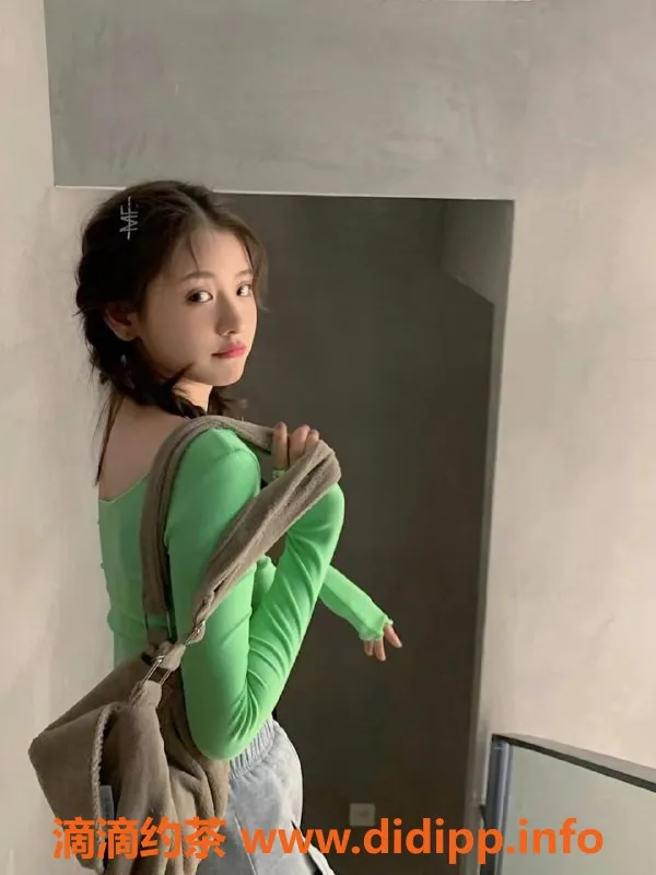 杭州楼凤资源信息,下沙区嫩妹小鱼，超高颜值学生兼职