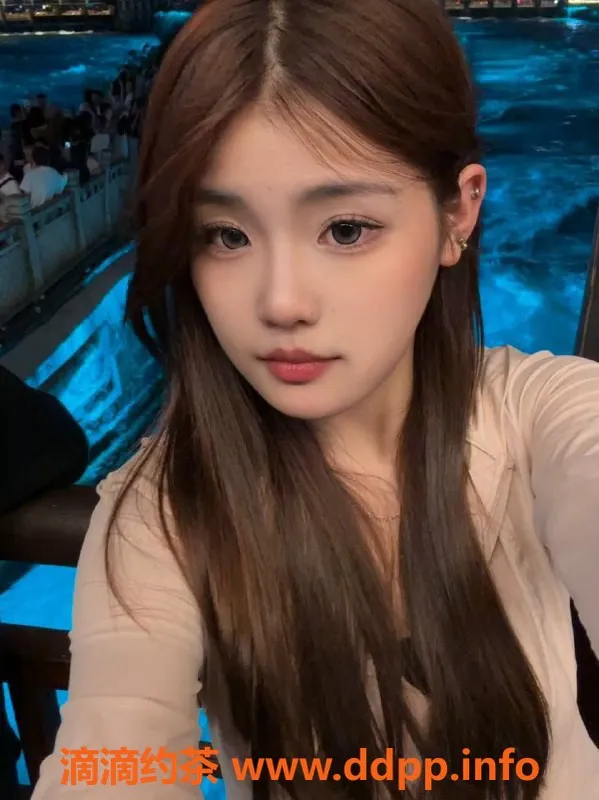 成都楼凤资源信息,成华区小妖，160高，95斤B罩杯，极品服务