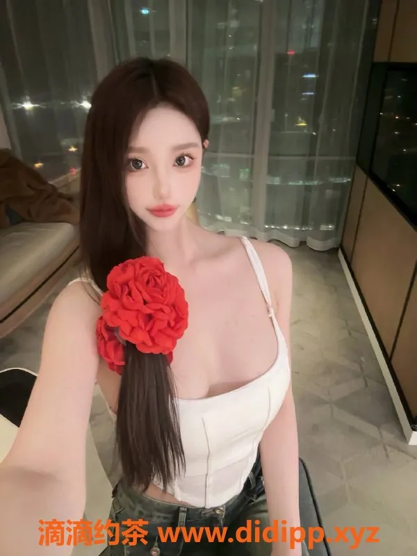 北京楼凤-双井嫩妹梓渲，批发内衣25元起！