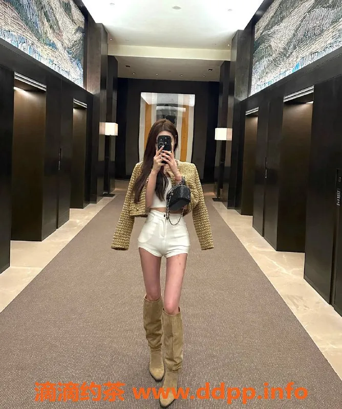 北京楼凤-双井嫩妹梓渲，批发内衣25元起！