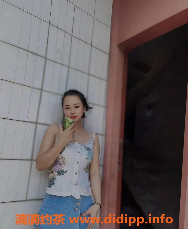 佛山楼凤-佛山南海薇薇，收费600起，服务超值