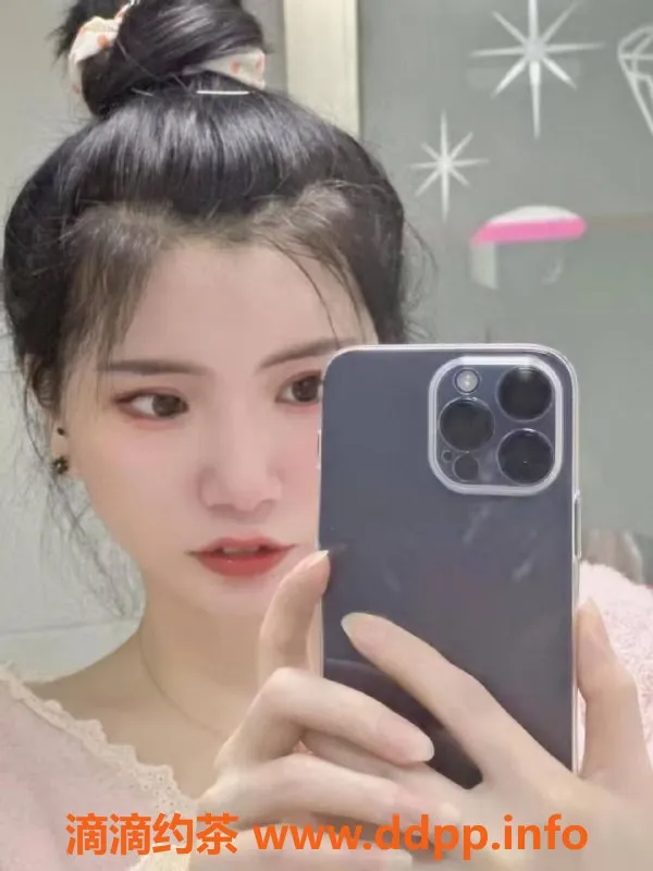 武汉楼凤-温柔可人，私密服务，值得一试！