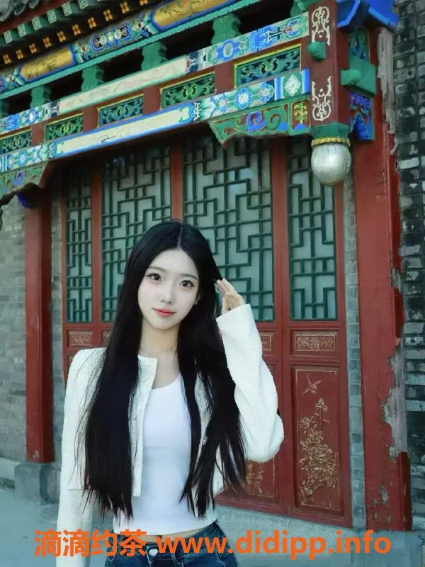 北京楼凤-三里屯嫩妹米朵，内衣批发16z起