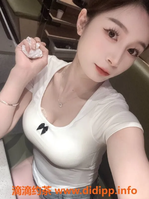 广州楼凤-黄埔微微已视频验证，600元享超值服务