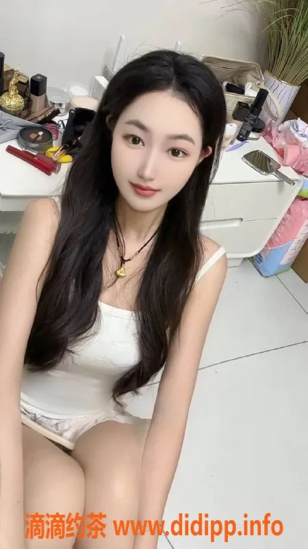 深圳楼凤-宝安福猪猪，168cm 36C 性感体验等你来！