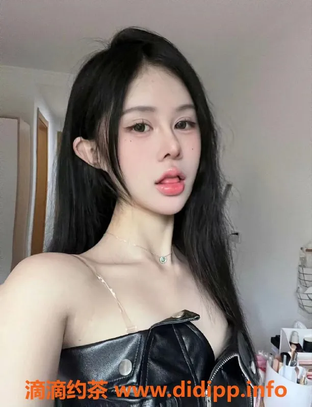 上海楼凤资源信息,普陀小影子主播，162高44轻盈，1200元起