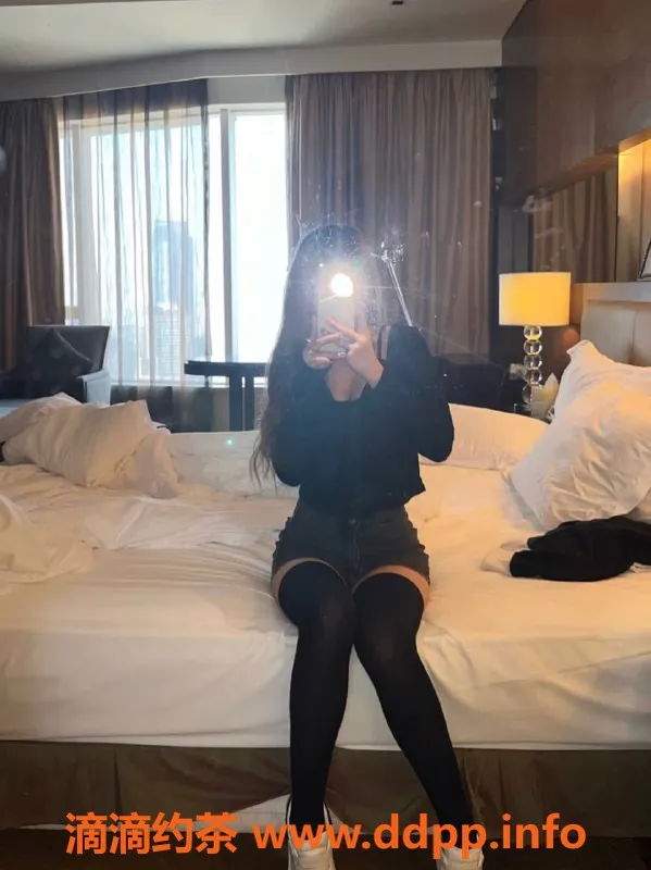 长沙楼凤资源信息,岳麓区19岁玉玉子，160cm性感尤物，服务超值