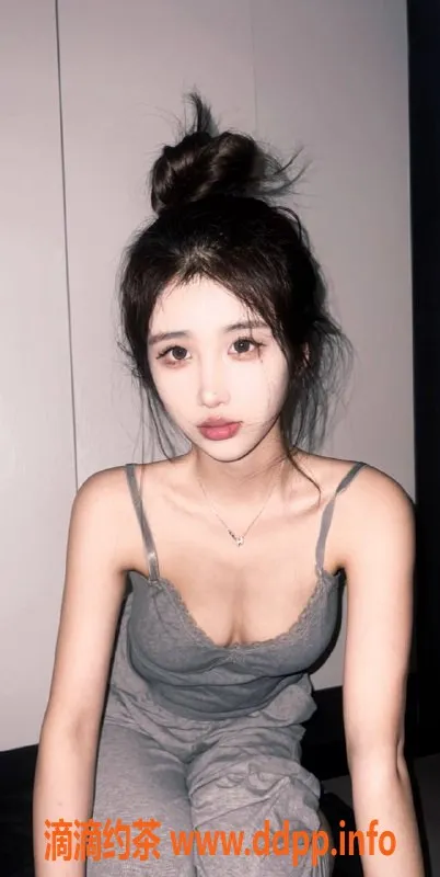 深圳楼凤资源信息,深圳福田嫩妹，2000元舌吻服务