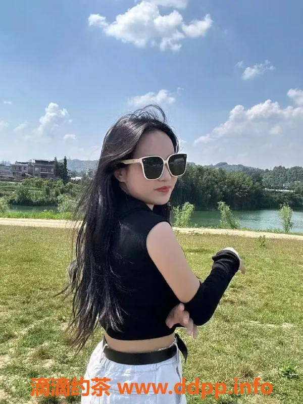 长沙上门服务-芙蓉区琳琳，165cm巨乳妹子，上门服务 600p