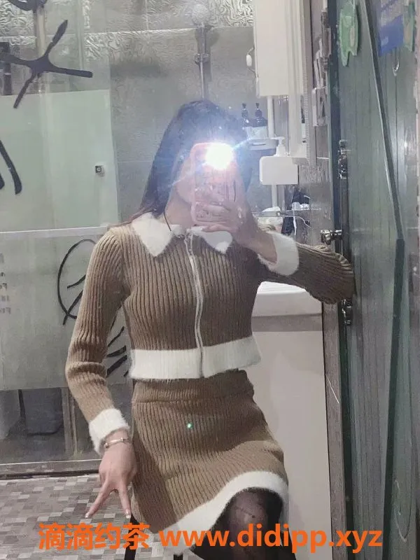 武汉楼凤-小意丨杨家湾可🐍吻，超值体验等你来