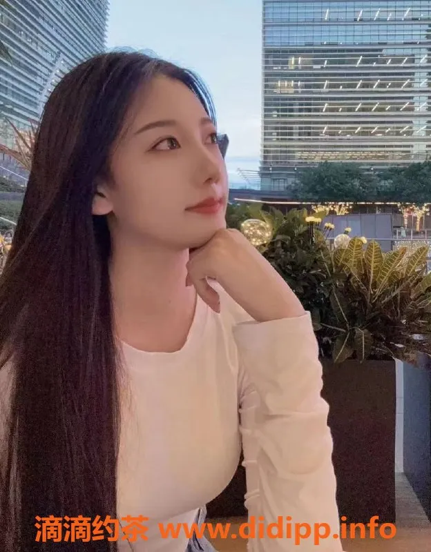 上海楼凤-浦东桃桃，168长腿B罩杯，900元起