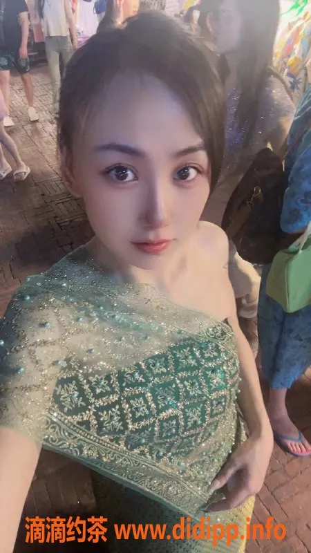 深圳楼凤-龙华乖乖，超高性价比，1100pp尽享服务