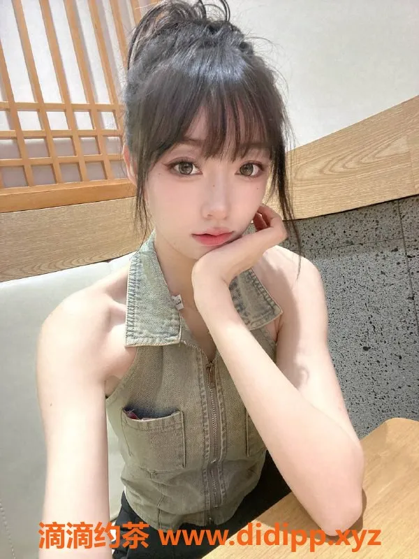 深圳楼凤-龙华梦琪，1000p口爆服务，来体验吧！