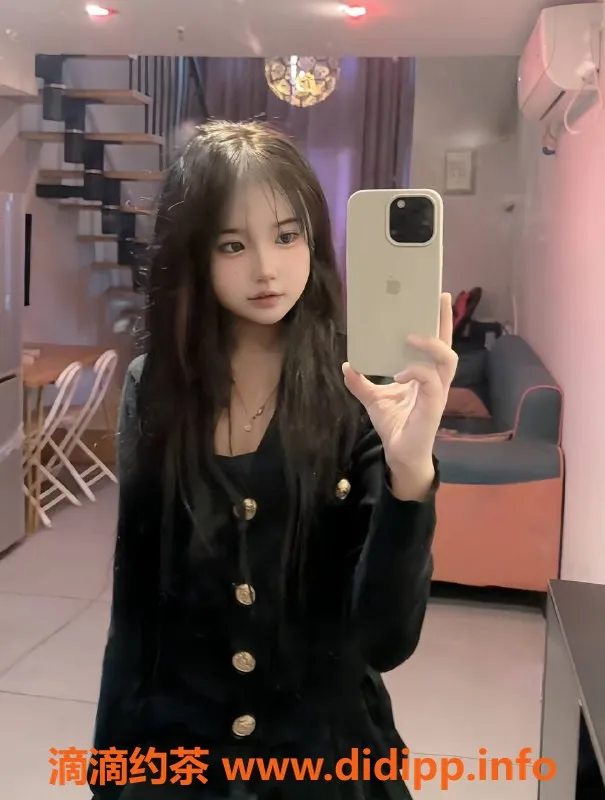 成都楼凤-成都嘉义，162cm/95斤，17岁嫩妹价格500