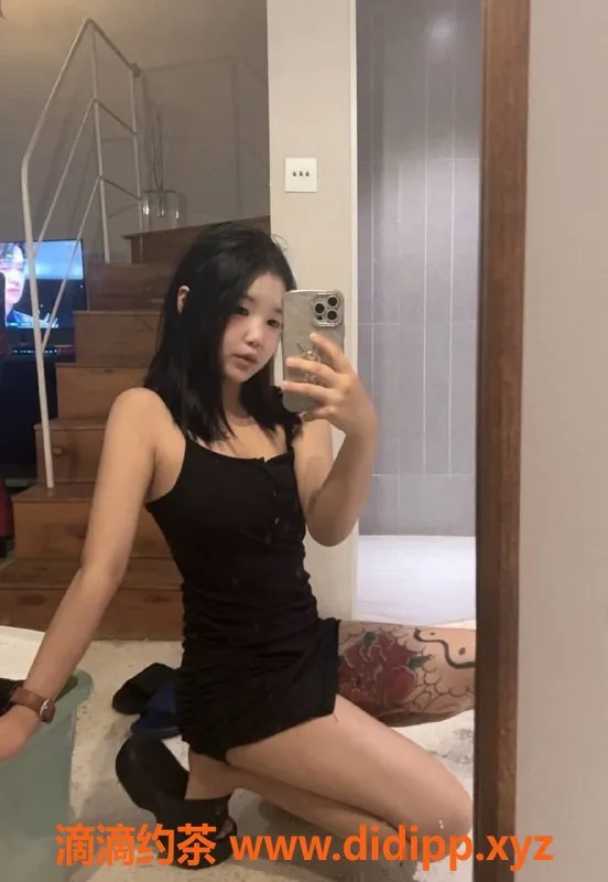 成都楼凤-成都嘉义，162cm/95斤，17岁嫩妹价格500