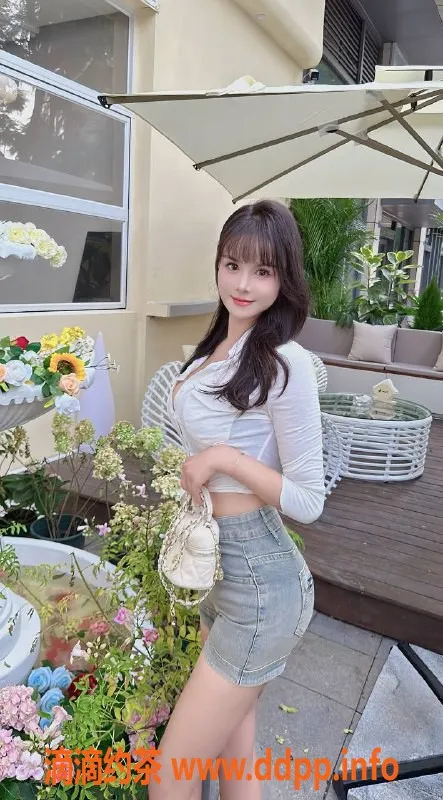 成都楼凤资源信息,武侯区雨蝶，少妇车服务，5p起步