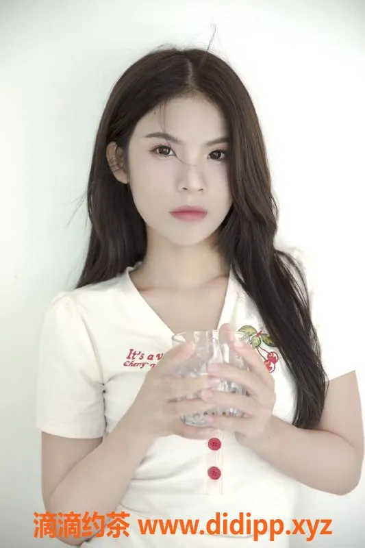 武汉楼凤资源信息,园林路廖廖，身材火辣，预约即享服务