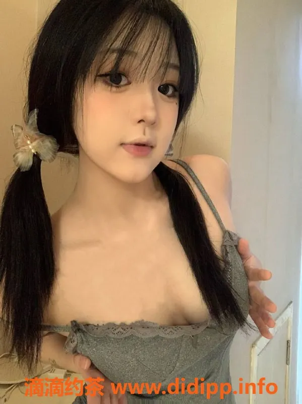 成都楼凤-成华区19岁心动妹子，大奶C罩杯，肉感十足