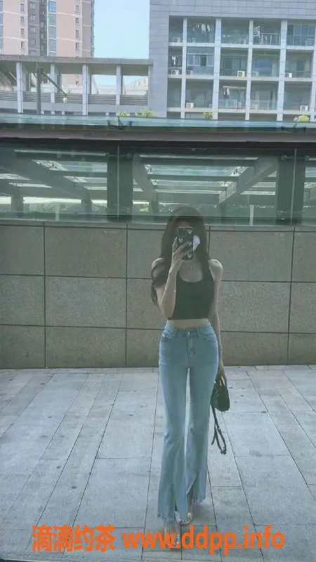 深圳楼凤-叮叮福田服务，价格超值，体验不容错过