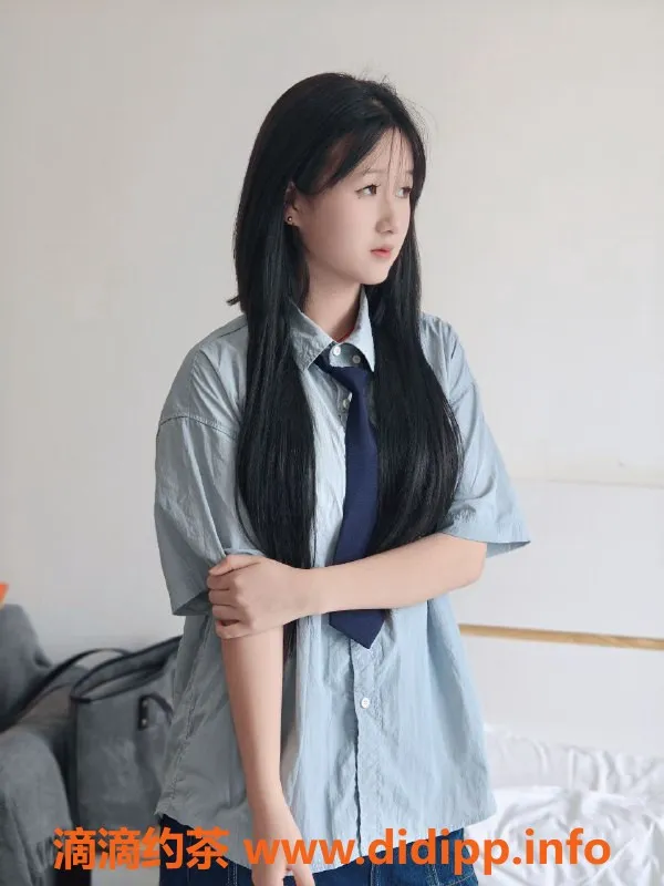 成都楼凤-成华区19岁妹子晴晴，身高168，皮肤白，服务一流！