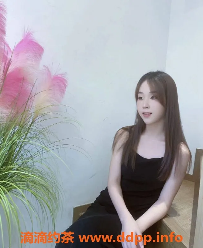 佛山楼凤-桂城管莹，身材出众，服务超赞，800元一次