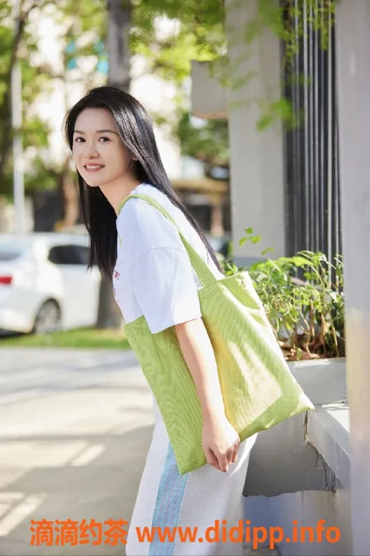 深圳楼凤-福田静心，御姐大胸，服务体验超赞