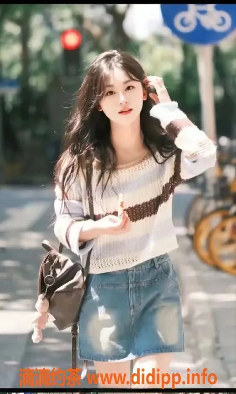 南京楼凤-建邺吖吖诱惑来袭，600p/700pp等你来享受！