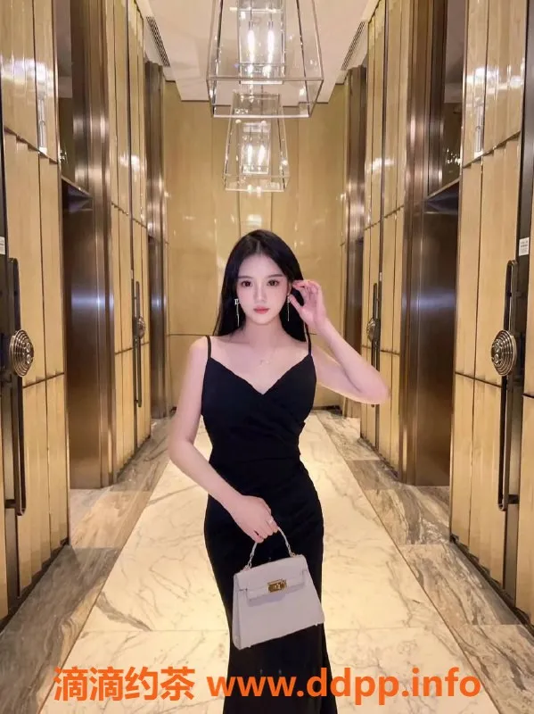 北京楼凤-朝阳王思瑶，清纯嫩妹，推荐陪浴服务