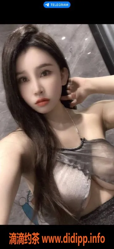 深圳楼凤-龙华大胸妹，私聊仅需898p，服务优质