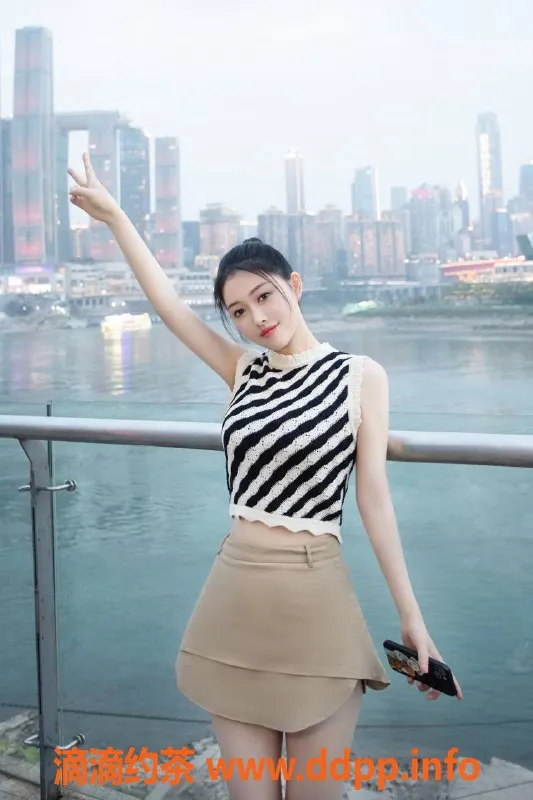 南京楼凤资源信息,建邺区潇潇，169身高D杯，12p让你享受