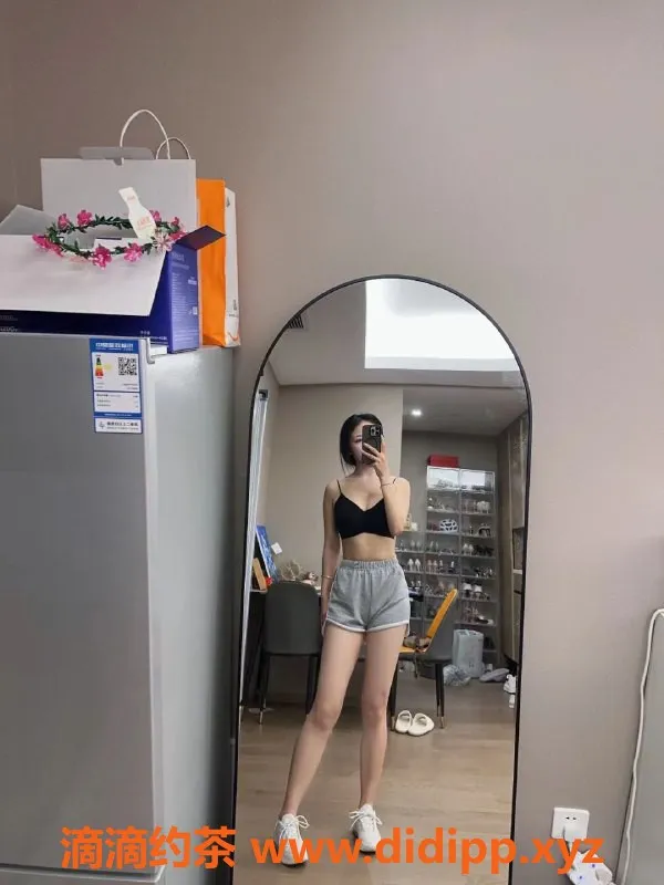 广州楼凤-天河林仙儿，课费1400p，服务超棒！