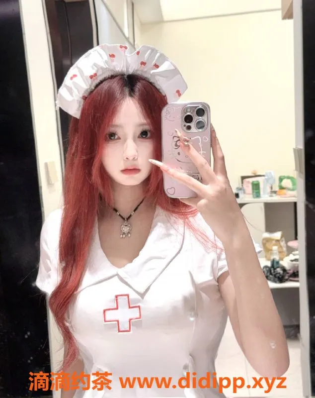 深圳楼凤-龙华曼曼，900元私密服务，尽享难忘体验